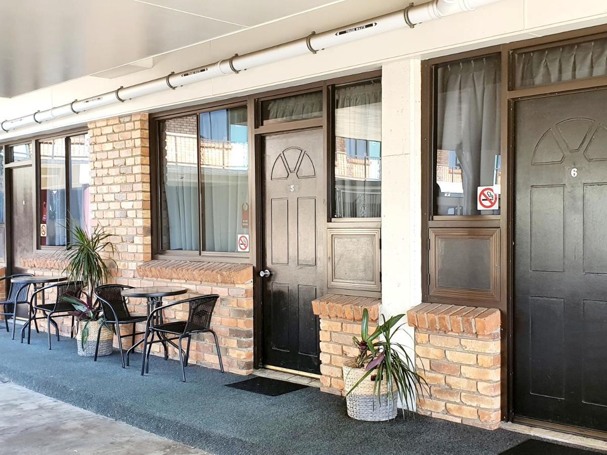 Archer Park Motel Rockhampton Eksteriør bilde
