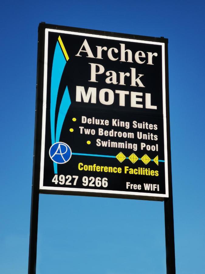 Archer Park Motel Rockhampton Eksteriør bilde